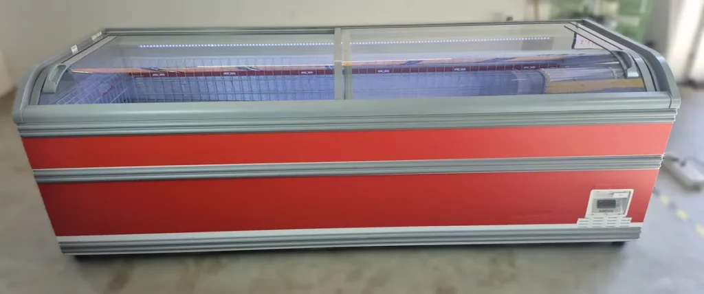 AHT Miami 250 Tiefkühltruhe 2013 LED 749 Liter (473)