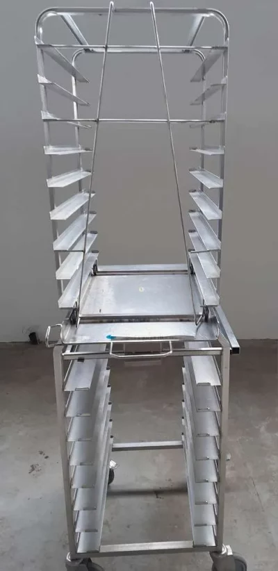 Backwagen Hordenwagen / Ofenwagen für 17 Backbleche 40x60 cm (13)