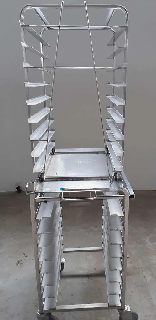 Backwagen Hordenwagen / Ofenwagen für 17 Backbleche 40x60 cm (13)