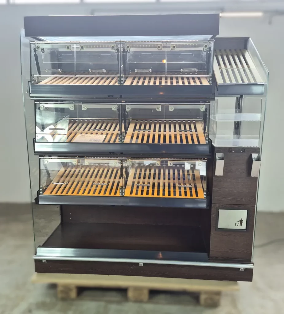 Brotregal 3x4 Plus Brotvitrine mit LED und Glastüren (18)