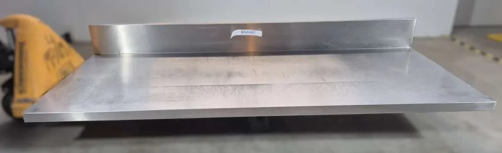 Arbeitsplatte Nirosta 183 cm mit Aufkantung