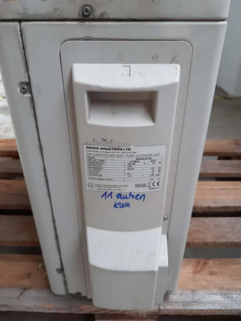 Daikin RXS35J2V1B Klima-Außengerät klein 2012 R410A (11)